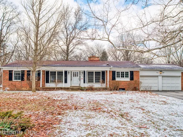 5765 Country Ln, Ypsilanti, MI 48197