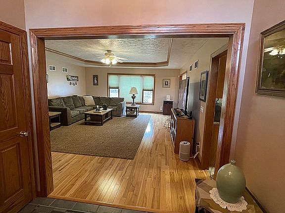 4th image of 1936 Olive Rd