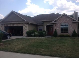 6326 Brooke Dr, Hallsville, MO 65255