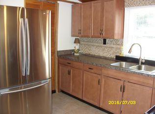 1595 E County Line Rd, Mineral Ridge, OH 44440