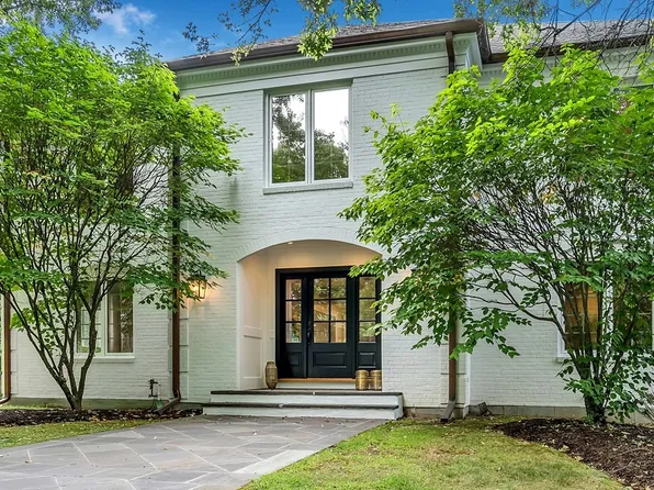 21 Blackburnian Rd, Lincoln, MA 01773