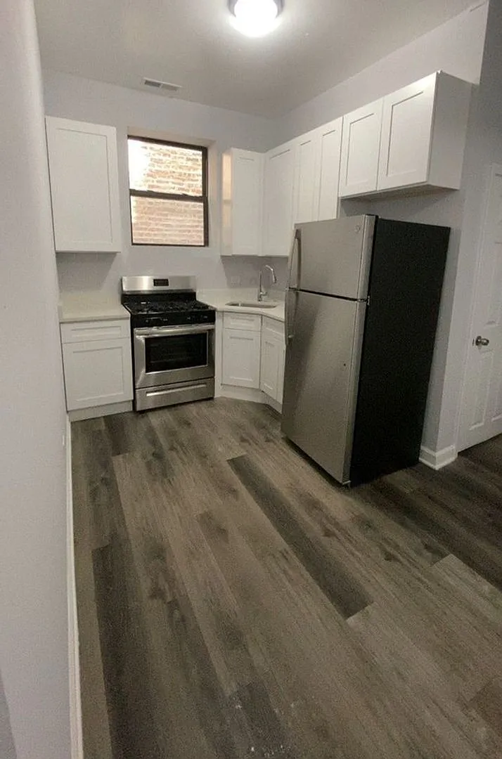 2 bed, $1,500 — Photo 1