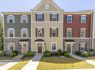 1709 Foremast Loop, Chesapeake, VA 23323