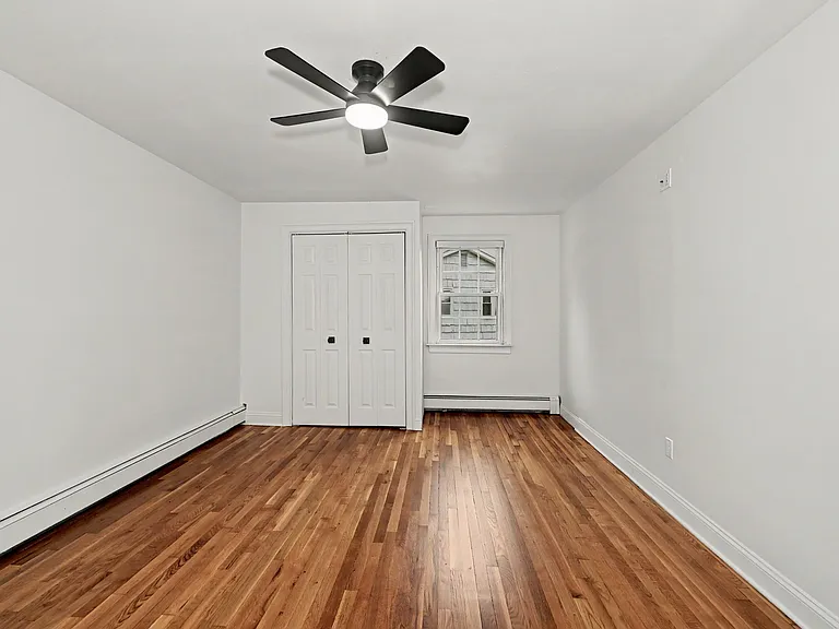 44 Barmore Dr W — Photo 19