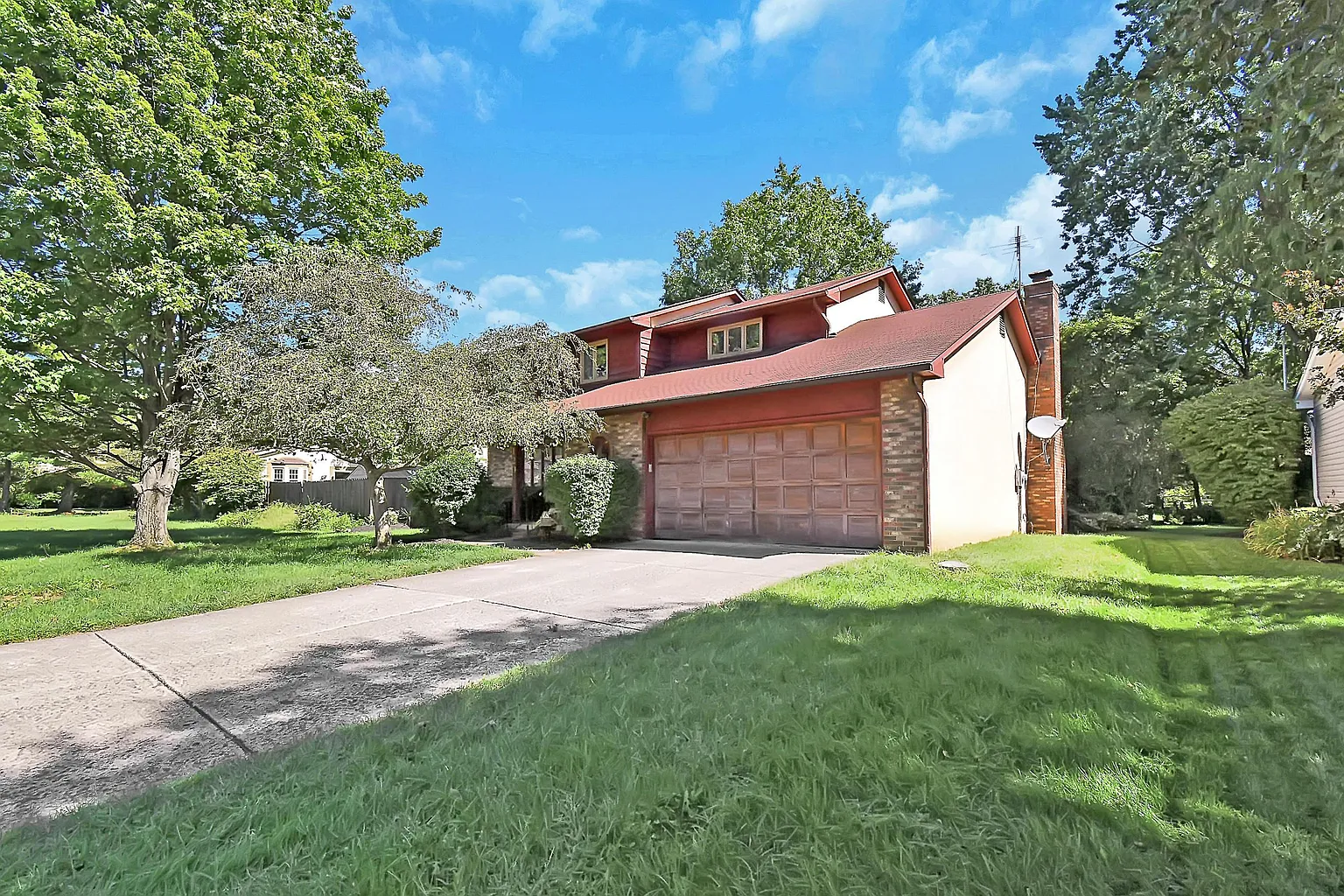 7120 White Butterfly Ln photo 1