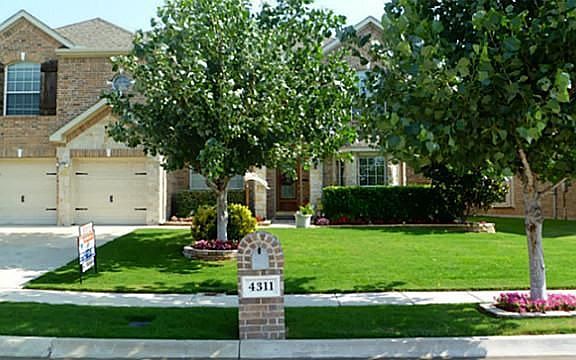 2nd image of 4311 Jasmine Ln