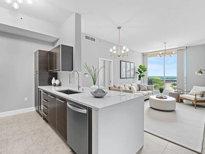 550 Okeechobee Boulevard #Lph-05, West Palm Beach, FL, 33401