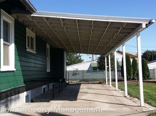 107 NE 11th St, McMinnville, OR 97128