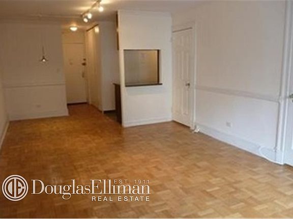 4th image of 330 E 46th St APT 5F