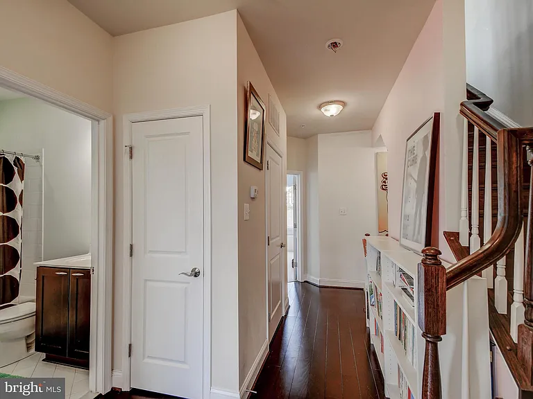 124 Meridian Ln — Photo 22