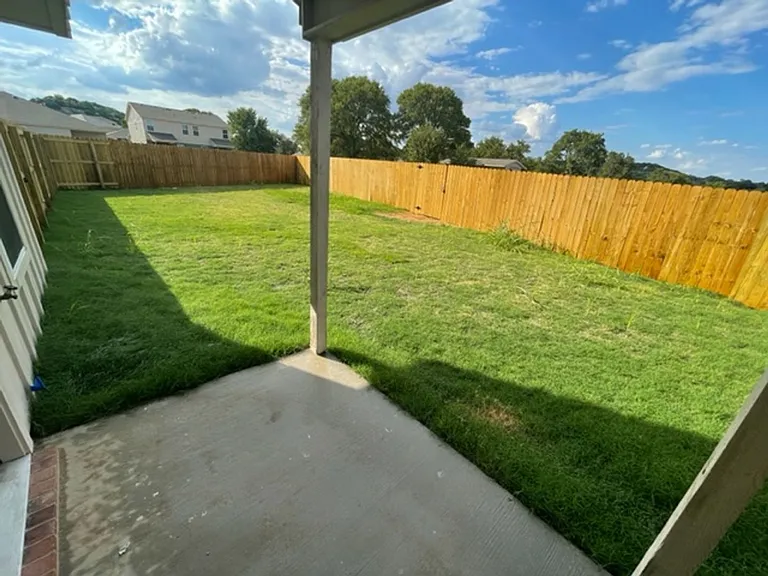 1701 Montell St — Photo 17