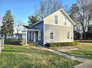 104 W Hotchin Ave, White Pigeon, MI 49099