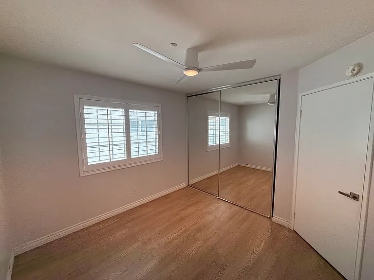 16206 Valleyvale Dr — Photo 8