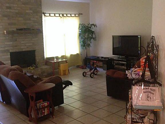4th image of 7019 Villa Del Sol Dr