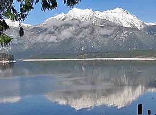 561 N Marine View Dr, Hoodsport, WA 98548