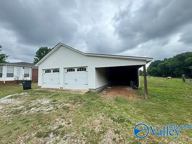 7403 Wall Triana Hwy — Photo 38