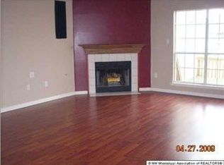 5532 Kingsview Cv, Horn Lake, MS 38637
