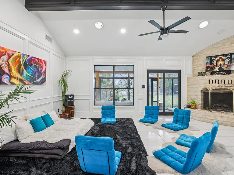 2101 Chaparral Rd — Photo 15