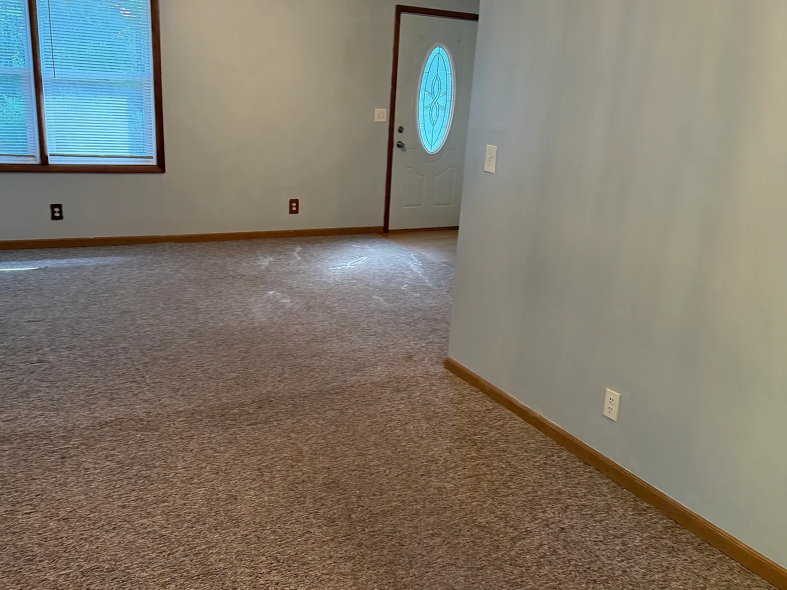 2 bed, 800 sqft, $1,049 — Photo 4