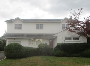 64 Devon Rd, Bethpage, NY 11714