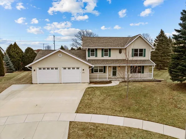 W205N17226 Colonial LANE, Jackson, WI 53037