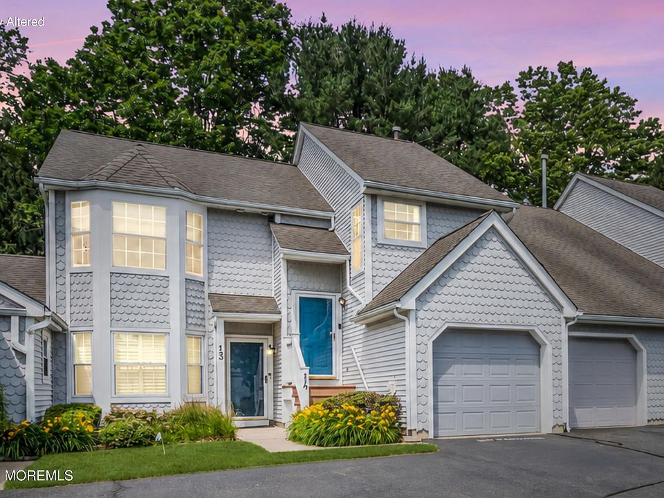 1st image of 14 Evergreen Court