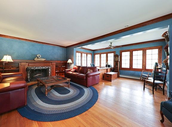 2nd image of 500 Sunset Ave