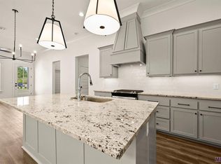 13932 Mullins Way, Baton Rouge, LA 70817