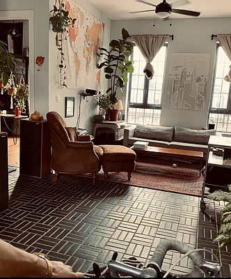 Rented by Rennit Inc. | media 23