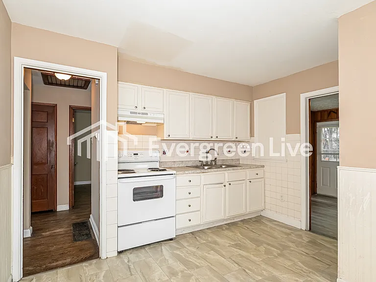 10409 Niblic Dr — Photo 11