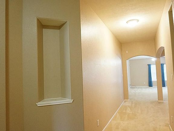 3rd image of 2422 Blue Reef Dr