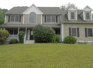 1650 James Farm Rd, Stratford, CT 06614