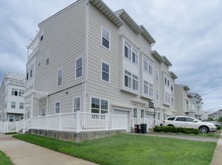 6618 Seaspray Ave APT A, Arverne, NY 11692