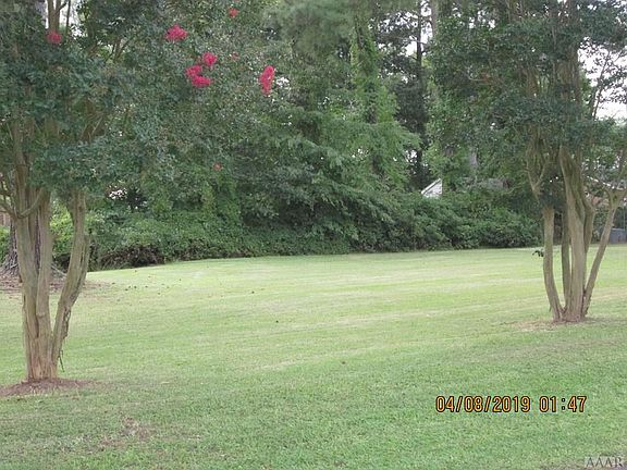 2nd image of 606 Gaston Dr