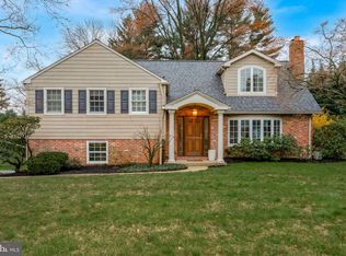 1160 Thomas Rd, Wayne, PA 19087