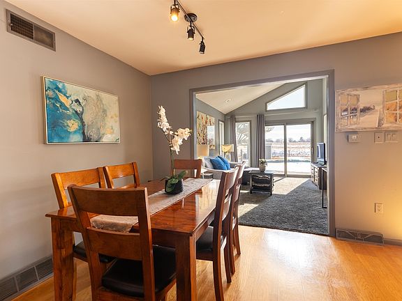 4th image of 800 Monroe St