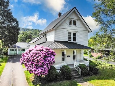 306 Broad St, Port Allegany, PA, 16743