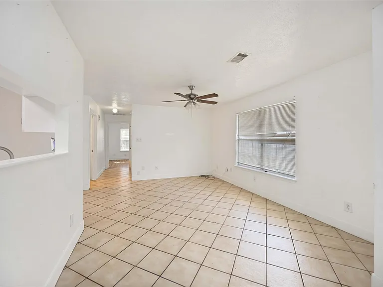 5315 Cherie Crest Ct — Photo 7