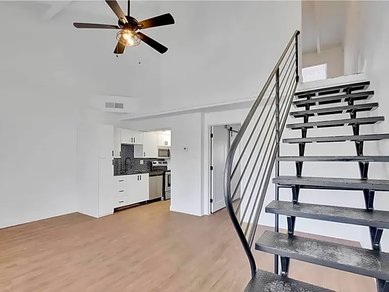 Lofts on 3rd — Photo 20