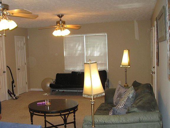 2nd image of 317 Parker Pl