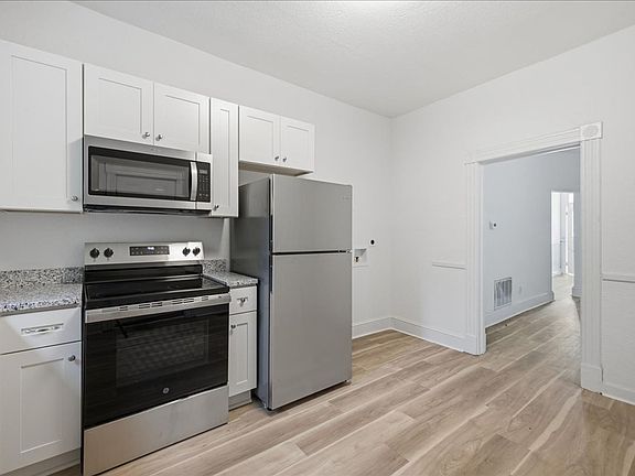 5th image of 322 Florida Ave #320