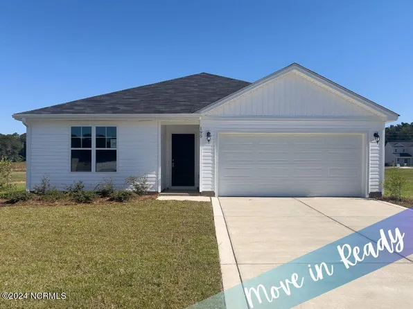 195 Presley Street, Raeford, NC 28376