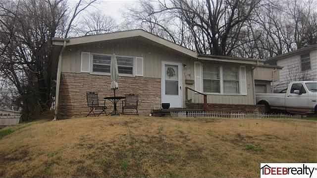 2nd image of 4244 Curtis Ave