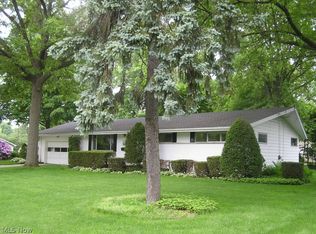 3124 Harriet Rd, Stow, OH 44224