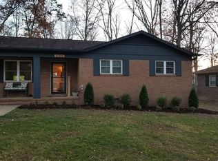 1310 18th Ave NE, Hickory, NC 28601