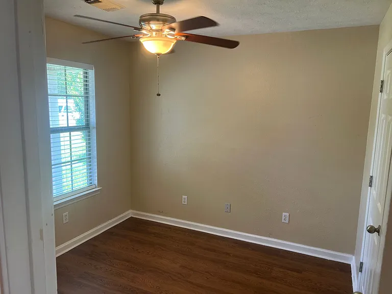 3430 Appomattox Dr — Photo 9