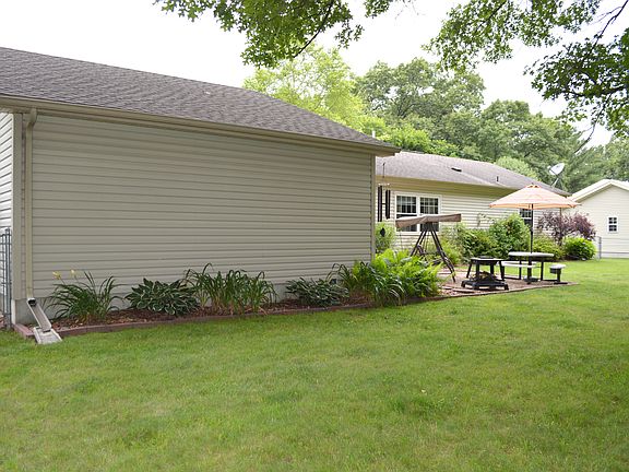 4th image of 2930 Winding Waters Ln #L
