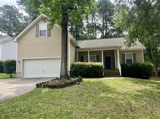 104 Heatherlock St, Hanahan, SC 29410