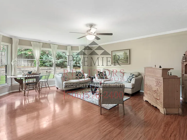 3520 Algonquin Dr — Photo 8
