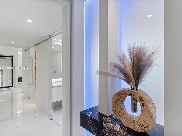 600 Coral Way #2 — Photo 27